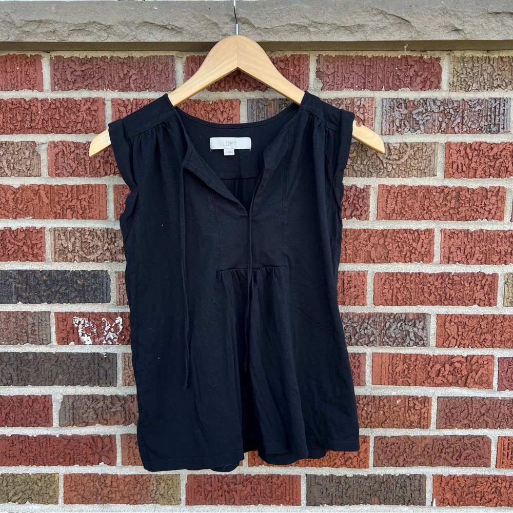 LOFT Black Sleeveless Front Tie Peasant Tank Top